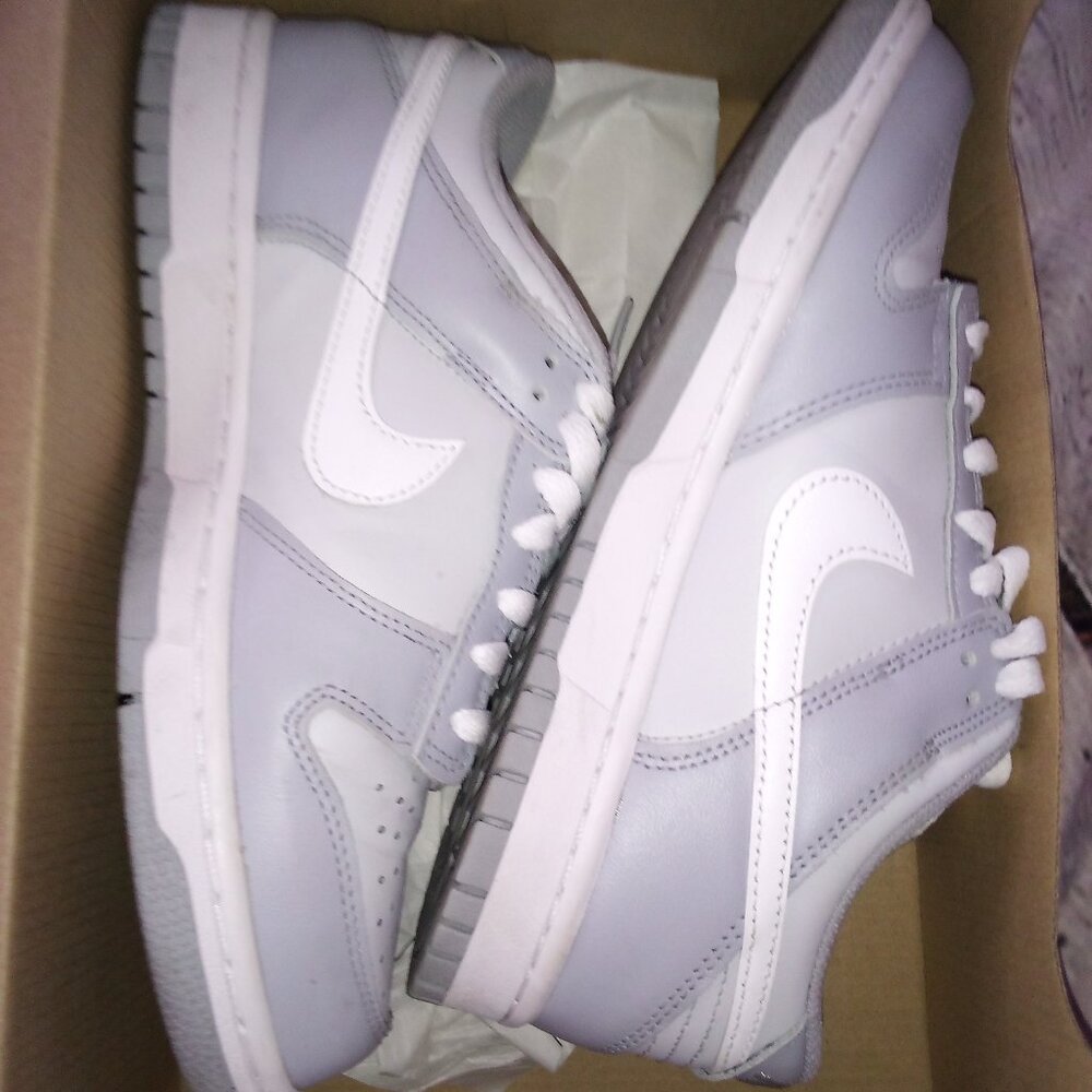 Nike Dunk low Gray and white